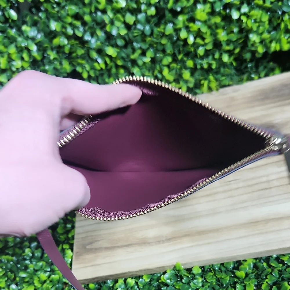 New York & Company Purple Leather Wristlet XL - Picture 8 of 14